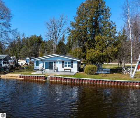 Tiny photo for 5445 W Beal City Road, Weidman, MI 48893 (MLS # 1943966)