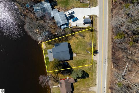 Tiny photo for 5445 W Beal City Road, Weidman, MI 48893 (MLS # 1943966)
