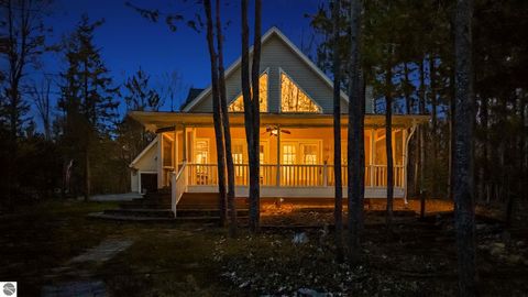 Photo of 5738 NE Rita Drive, Kalkaska, MI 49646 (MLS # 1944839)