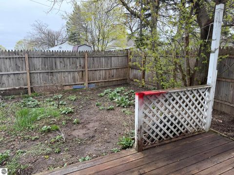 Tiny photo for 121 S Canal Street, Lake City, MI 49651 (MLS # 1944340)
