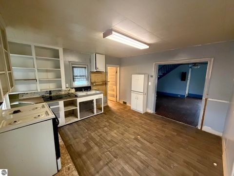 Tiny photo for 121 S Canal Street, Lake City, MI 49651 (MLS # 1944340)