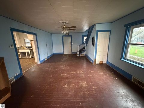 Tiny photo for 121 S Canal Street, Lake City, MI 49651 (MLS # 1944340)