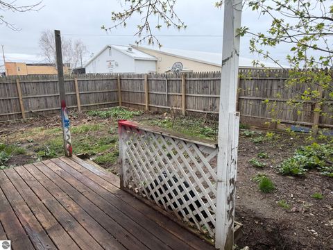 Tiny photo for 121 S Canal Street, Lake City, MI 49651 (MLS # 1944340)