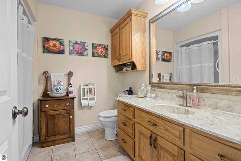 Tiny photo for 4951 Hawks Spur #101, Bellaire, MI 49615 (MLS # 1942249)