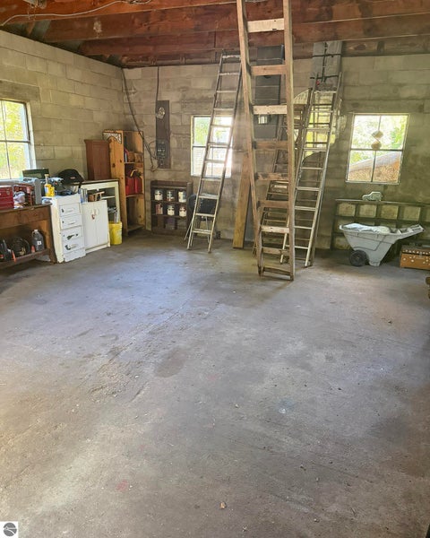 Tiny photo for 335 Bridge Street, Frankfort, MI 49635 (MLS # 1951069)