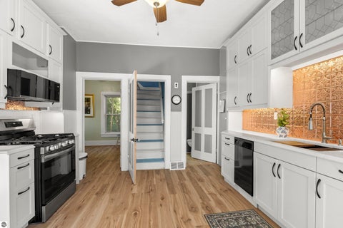 Tiny photo for 335 Bridge Street, Frankfort, MI 49635 (MLS # 1951069)