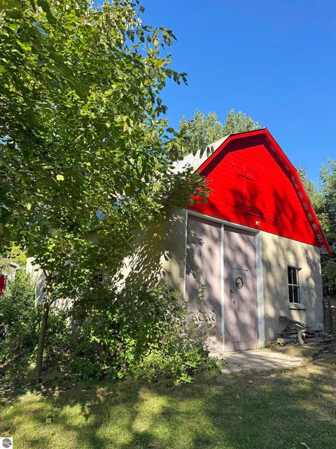 Tiny photo for 335 Bridge Street, Frankfort, MI 49635 (MLS # 1951069)