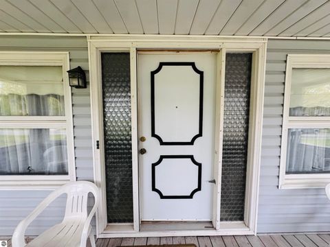 Tiny photo for 408 Garfield Street, Luther, MI 49656 (MLS # 1945102)