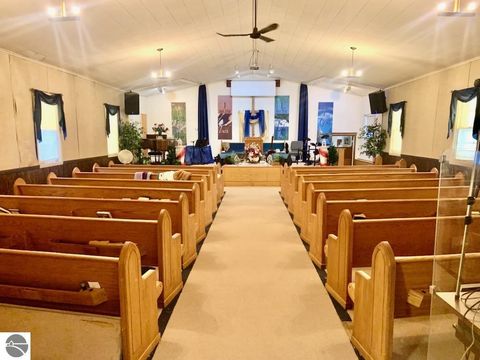 Tiny photo for 534 Aldrich Street, Cadillac, MI 49601 (MLS # 1941921)