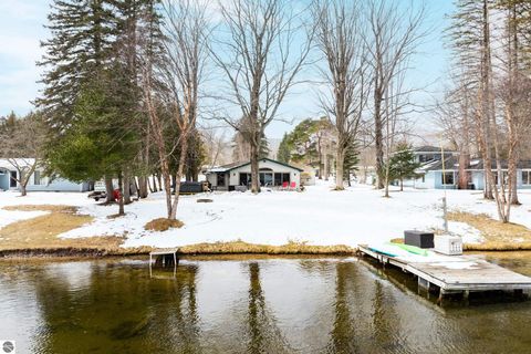 Tiny photo for 602 Green Acres St, Bellaire, MI 49615 (MLS # 1943220)