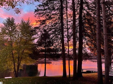 Tiny photo for 602 Green Acres St, Bellaire, MI 49615 (MLS # 1943220)