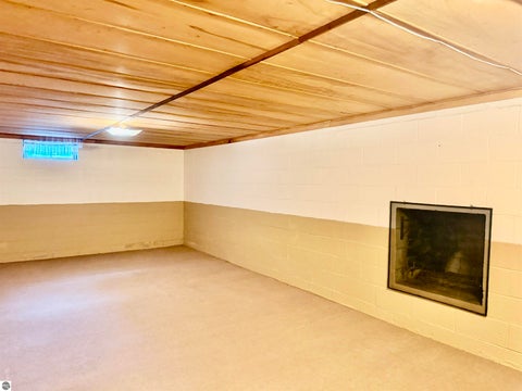 Tiny photo for 445 Yale Avenue, Alma, MI 48801 (MLS # 1950038)