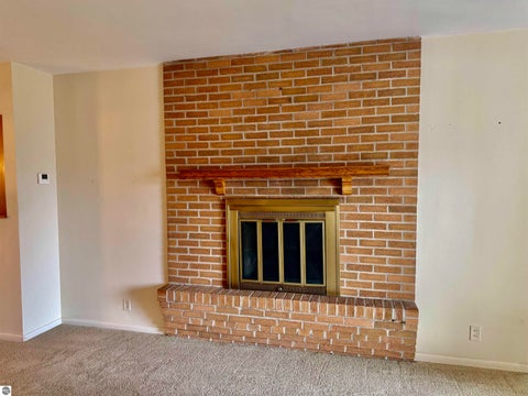 Tiny photo for 445 Yale Avenue, Alma, MI 48801 (MLS # 1950038)