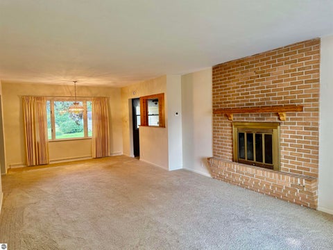 Tiny photo for 445 Yale Avenue, Alma, MI 48801 (MLS # 1950038)