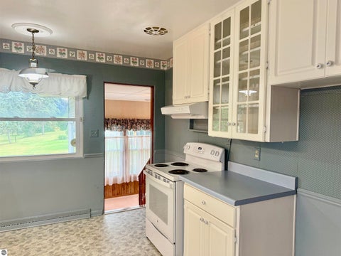 Tiny photo for 445 Yale Avenue, Alma, MI 48801 (MLS # 1950038)