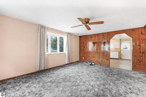 Tiny photo for 12871 S Sunset Drive, Traverse City, MI 49684 (MLS # 1945303)