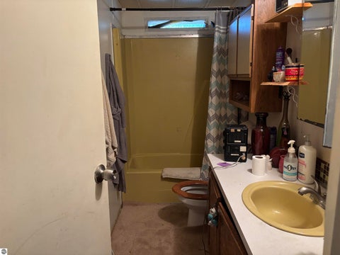 Tiny photo for 1636 Crescent St, Traverse City, MI 49686 (MLS # 1951031)