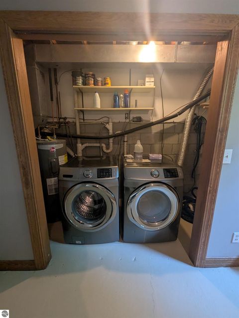 Tiny photo for 1825 W Sunset Drive, Roscommon, MI 48653 (MLS # 1941391)