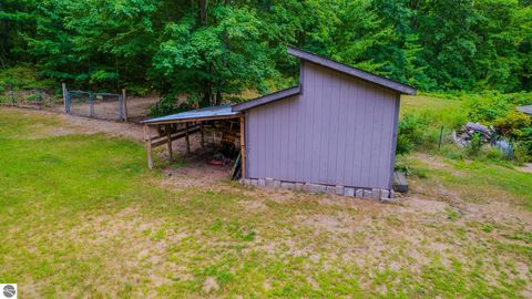 Tiny photo for 1825 W Sunset Drive, Roscommon, MI 48653 (MLS # 1941391)