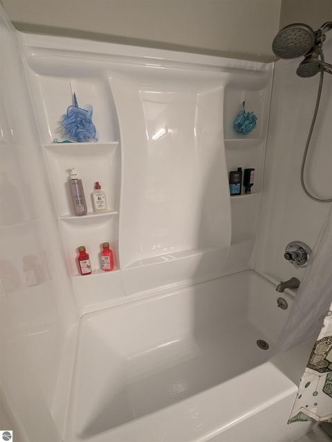 Tiny photo for 1825 W Sunset Drive, Roscommon, MI 48653 (MLS # 1941391)