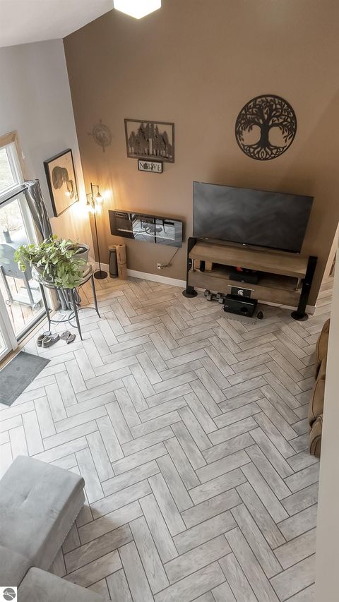 Tiny photo for 1825 W Sunset Drive, Roscommon, MI 48653 (MLS # 1941391)