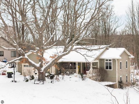 Tiny photo for 8274 Mychelle Lane, Cadillac, MI 49601 (MLS # 1942140)