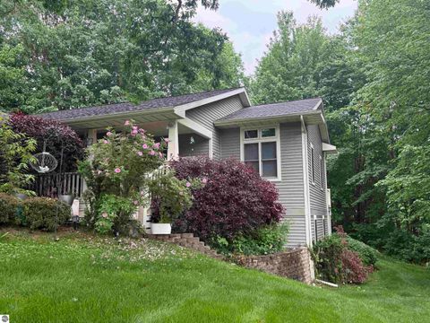 Tiny photo for 8274 Mychelle Lane, Cadillac, MI 49601 (MLS # 1942140)