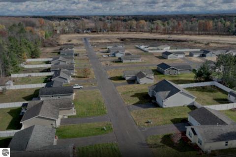 Tiny photo for 32 Mockingbird Drive #32, Traverse City, MI 49685 (MLS # 1946424)