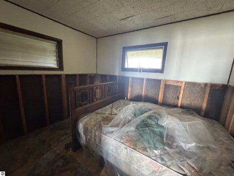 Tiny photo for 657 E Lake Mitchell Drive, Cadillac, MI 49601 (MLS # 1946747)