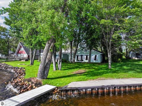 Tiny photo for 657 E Lake Mitchell Drive, Cadillac, MI 49601 (MLS # 1946747)