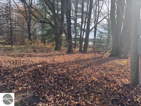 Tiny photo for 488 Autumn, Cadillac, MI 49601 (MLS # 1941215)