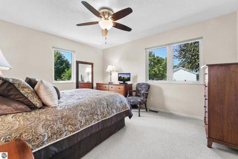 Tiny photo for 2832 Emerald Bluffs, Traverse City, MI 49684 (MLS # 1942601)