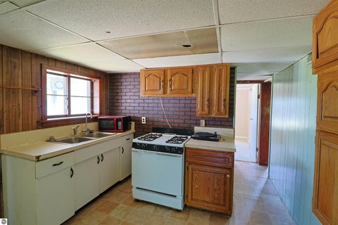 Tiny photo for 3126 W Remus Road, Mt Pleasant, MI 48858 (MLS # 1948139)