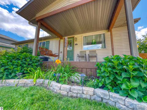Photo of 136 4th Street, Marion, MI 49665 (MLS # 1949308)