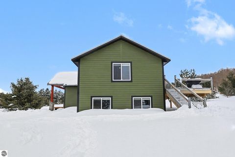 Tiny photo for 9626 Springvale, Boyne Falls, MI 49713 (MLS # 1943098)