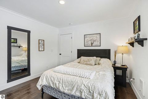 Tiny photo for 9626 Springvale, Boyne Falls, MI 49713 (MLS # 1943098)