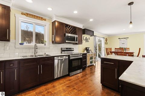 Tiny photo for 9626 Springvale, Boyne Falls, MI 49713 (MLS # 1943098)