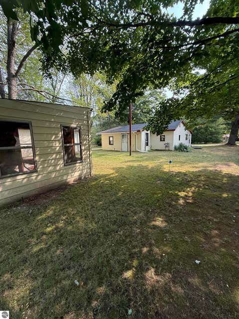 Tiny photo for 407 Hunter Drive, Lake, MI 48632 (MLS # 1949313)