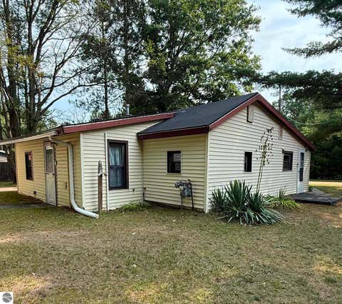 Tiny photo for 407 Hunter Drive, Lake, MI 48632 (MLS # 1949313)