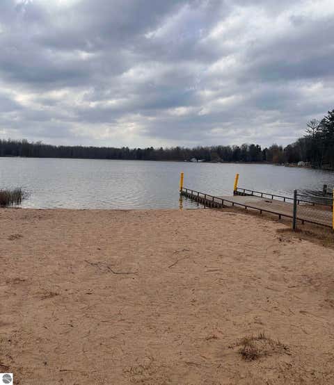 Tiny photo for 407 Hunter Drive, Lake, MI 48632 (MLS # 1949313)