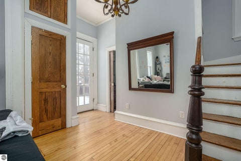 Tiny photo for 716 W Kalamazoo Avenue, Kalamazoo, MI 49007 (MLS # 1948691)
