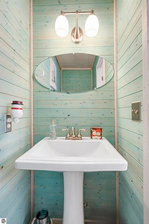 Tiny photo for 3904 Saginaw Street, National City, MI 48748 (MLS # 1941146)