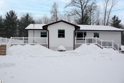 Tiny photo for 6622 Walton Road, Kingsley, MI 49649 (MLS # 1941835)