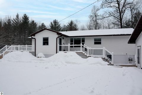 Tiny photo for 6622 Walton Road, Kingsley, MI 49649 (MLS # 1941835)