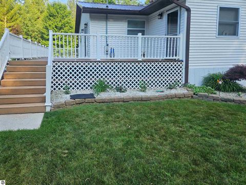 Tiny photo for 6622 Walton Road, Kingsley, MI 49649 (MLS # 1941835)