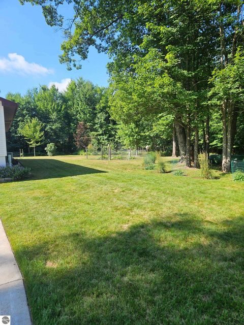 Tiny photo for 6622 Walton Road, Kingsley, MI 49649 (MLS # 1941835)