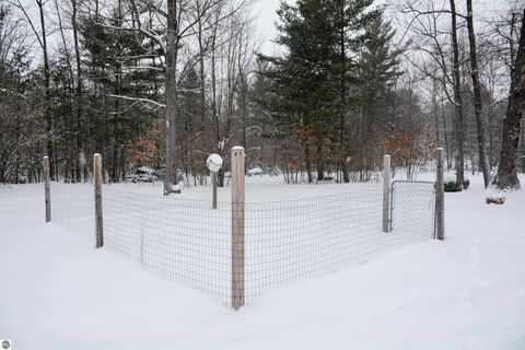 Tiny photo for 6622 Walton Road, Kingsley, MI 49649 (MLS # 1941835)