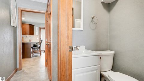 Tiny photo for 421 E Hillcrest Street, Alma, MI 48801 (MLS # 1941433)