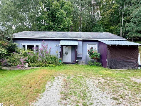 Photo of 11867 Cedar Run Road, Traverse City, MI 49684 (MLS # 1951021)