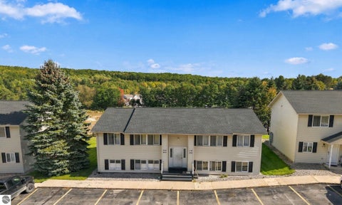 Photo of 3798 Vale Drive #14, Traverse City, MI 49686 (MLS # 1951648)